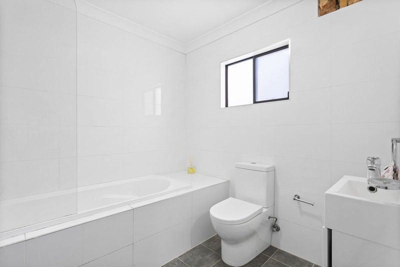 Photo - 9/61 Irrigation Road, South Wentworthville NSW 2145 - Image 6