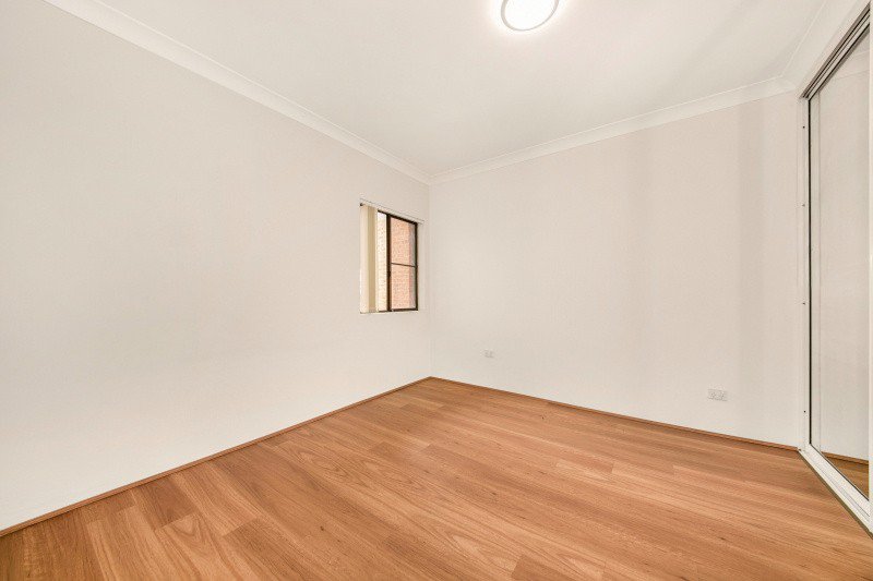 Photo - 9/61 Windsor Rd , Merrylands NSW 2160 - Image 4