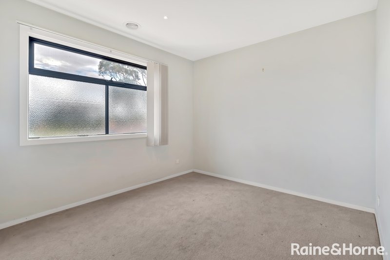 Photo - 9/62 Andrew Street, Melton South VIC 3338 - Image 13