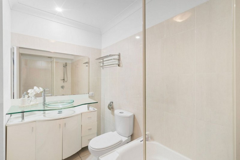 Photo - 9/62 Garrick Street, Coolangatta QLD 4225 - Image 12