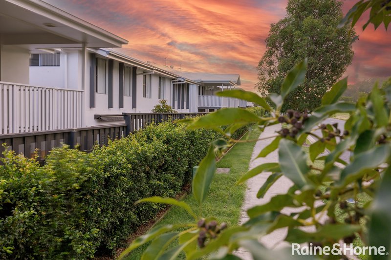 Photo - 9/63 Watercress Boulevard, Redbank Plains QLD 4301 - Image 1