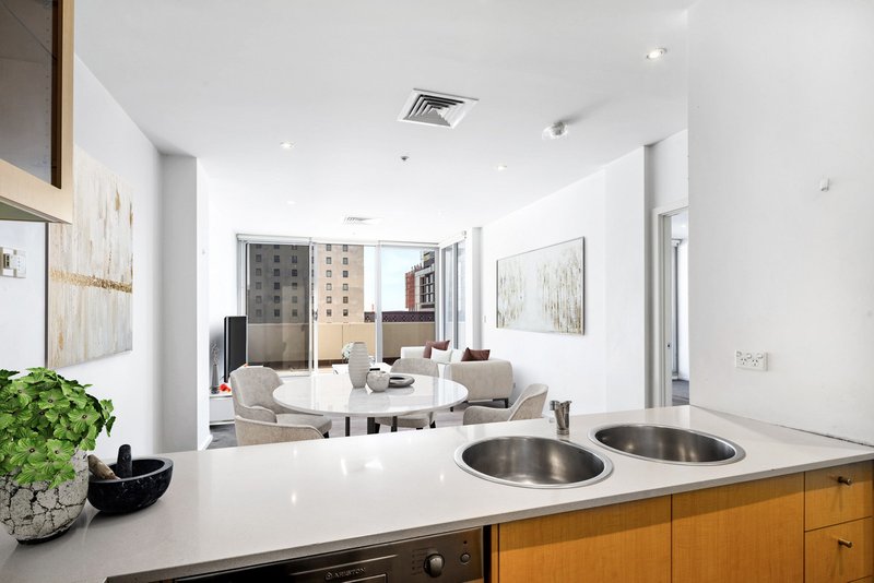 Photo - 96/45 York Street, Adelaide SA 5000 - Image 3