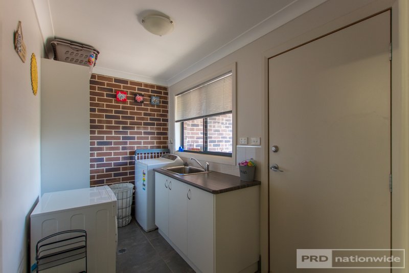 Photo - 9/65 Broughton Street, Tumut NSW 2720 - Image 8