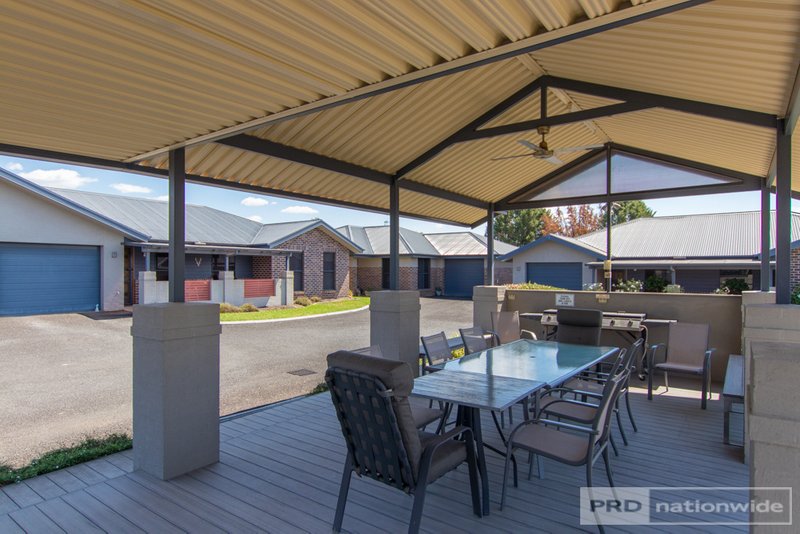 Photo - 9/65 Broughton Street, Tumut NSW 2720 - Image 11