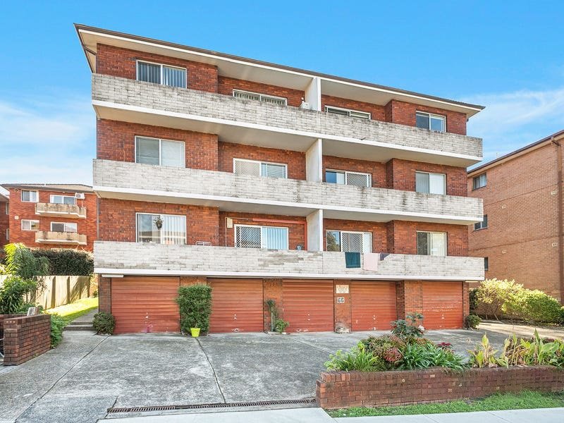 Photo - 9/66 Warialda Street, Kogarah NSW 2217 - Image 1