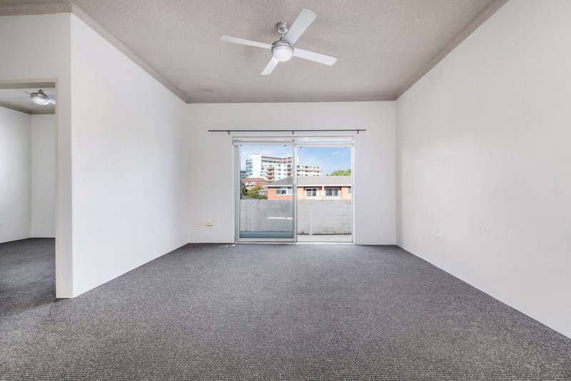 Photo - 9/66 Warialda Street, Kogarah NSW 2217 - Image 3