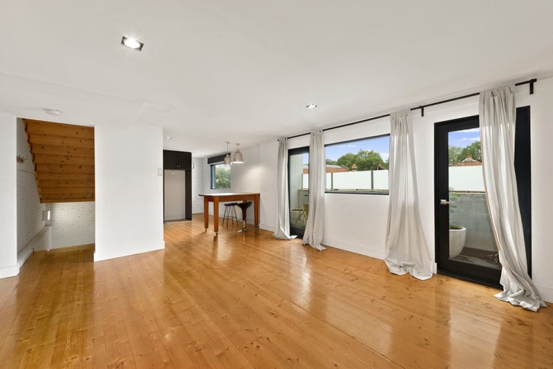 Photo - 967 Drummond Street, Carlton North VIC 3054 - Image 8