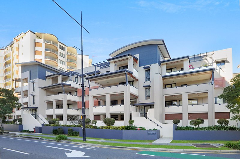 Photo - 96/7 Land Street, Toowong QLD 4066 - Image 10