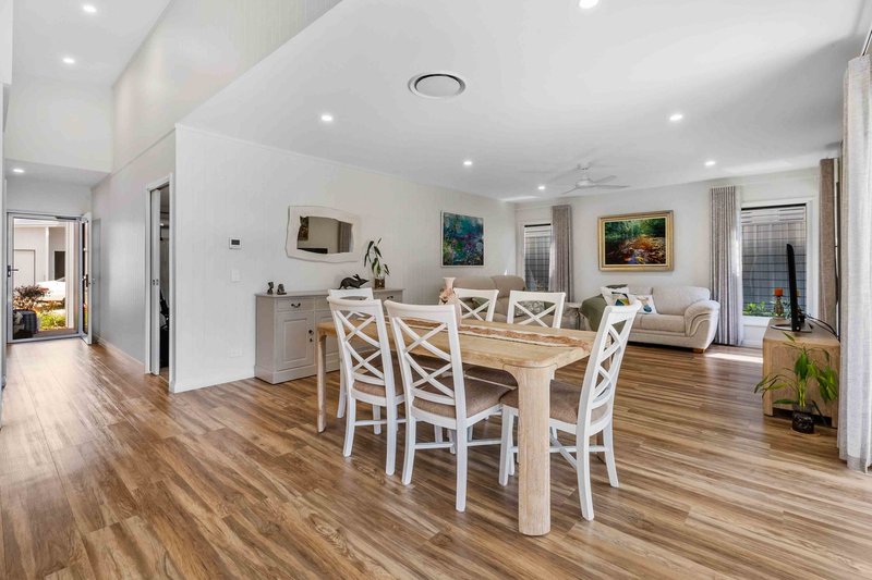 Photo - 96/77 Spring Way, Nikenbah QLD 4655 - Image 6