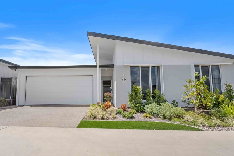 Photo - 96/77 Spring Way, Nikenbah QLD 4655 - Image 9