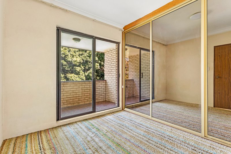 Photo - 9/68 Beach Road, Bondi Beach NSW 2026 - Image 3