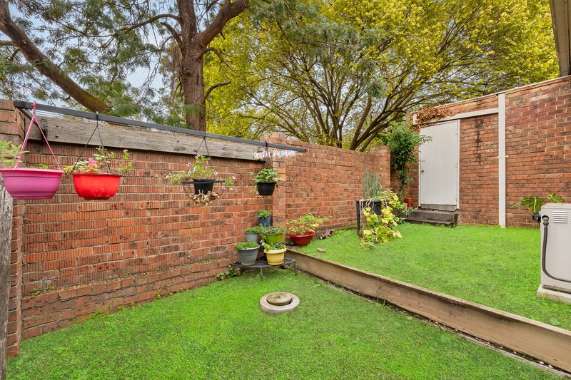 Photo - 9/68 Brown Street, Heidelberg VIC 3084 - Image 9