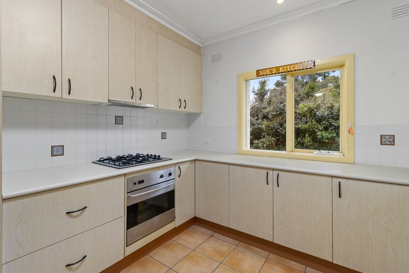 Photo - 96A Mcdonald Street, Mordialloc VIC 3195 - Image 5