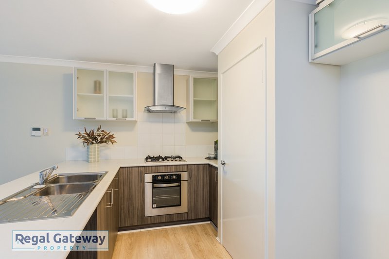 Photo - 96b Beauchamp Loop, Wellard WA 6170 - Image 4