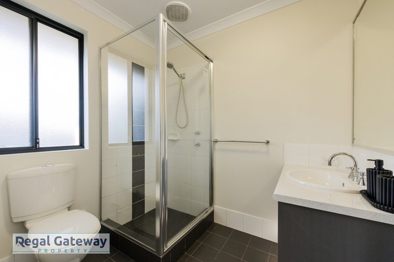 Photo - 96b Beauchamp Loop, Wellard WA 6170 - Image 9