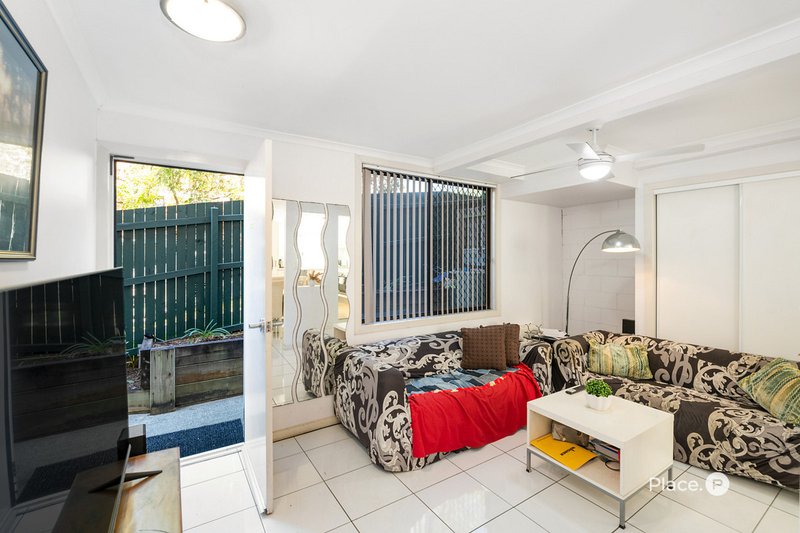 Photo - 97 Annerley Road, Woolloongabba QLD 4102 - Image 11