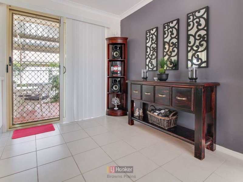 Photo - 9/7 Billabong Drive, Crestmead QLD 4132 - Image 4