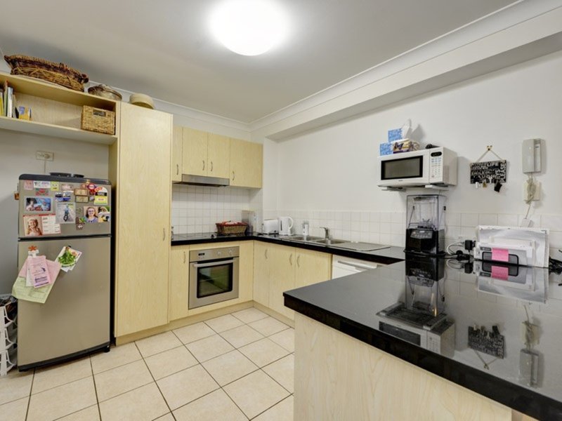 Photo - 9/7 Bowden Court, Nerang QLD 4211 - Image 9