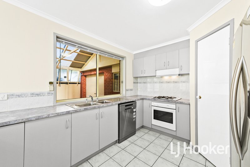 Photo - 97 Central Road, Hampton Park VIC 3976 - Image 6