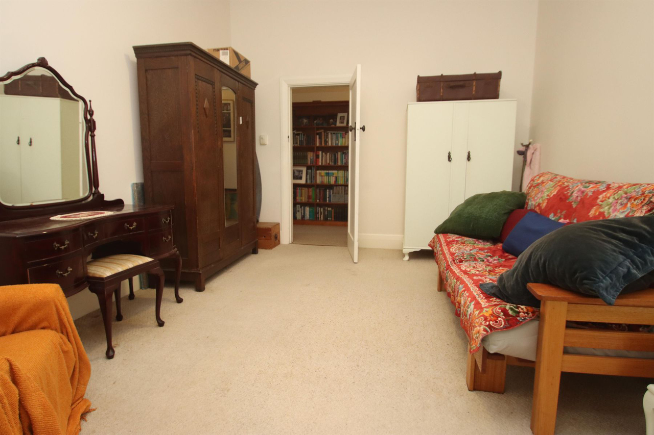 4-bedroom house at 97 Cowper Street, Tenterfield, NSW 2372, Tenterfield, New South Wales