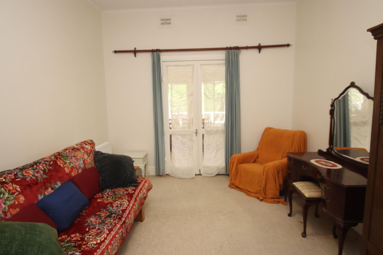 4-bedroom house at 97 Cowper Street, Tenterfield, NSW 2372, Tenterfield, New South Wales