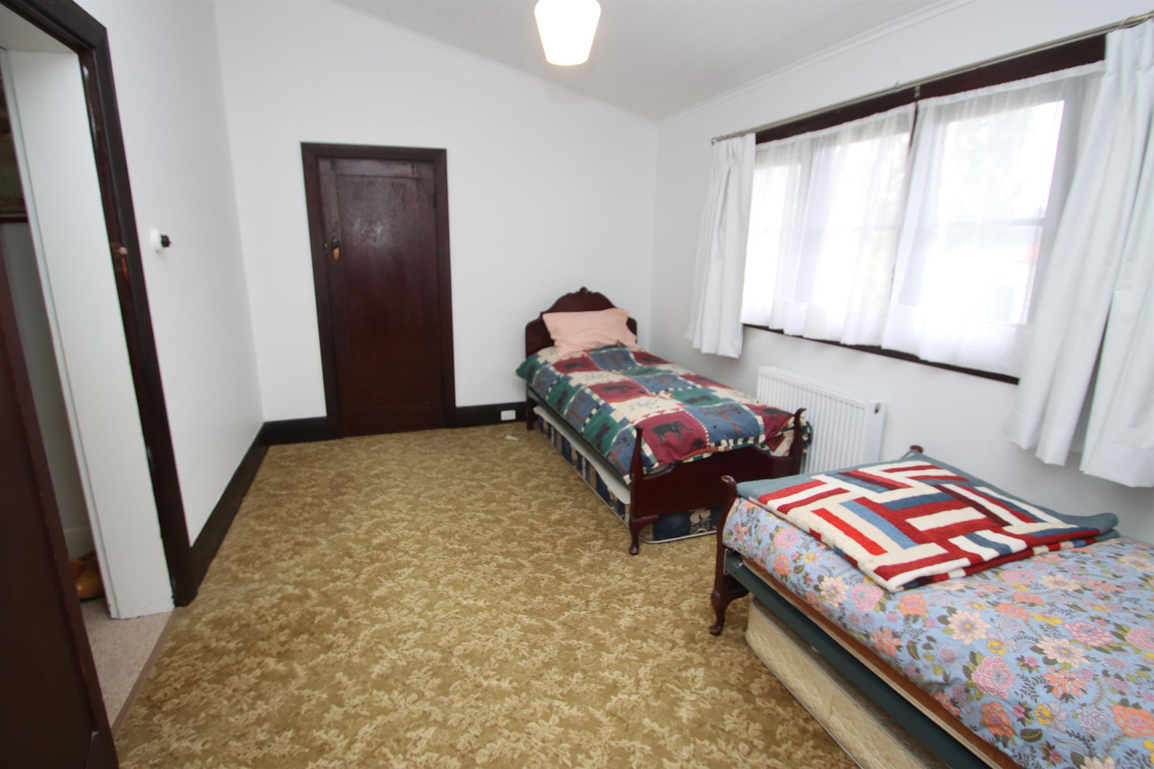 4-bedroom house at 97 Cowper Street, Tenterfield, NSW 2372, Tenterfield, New South Wales