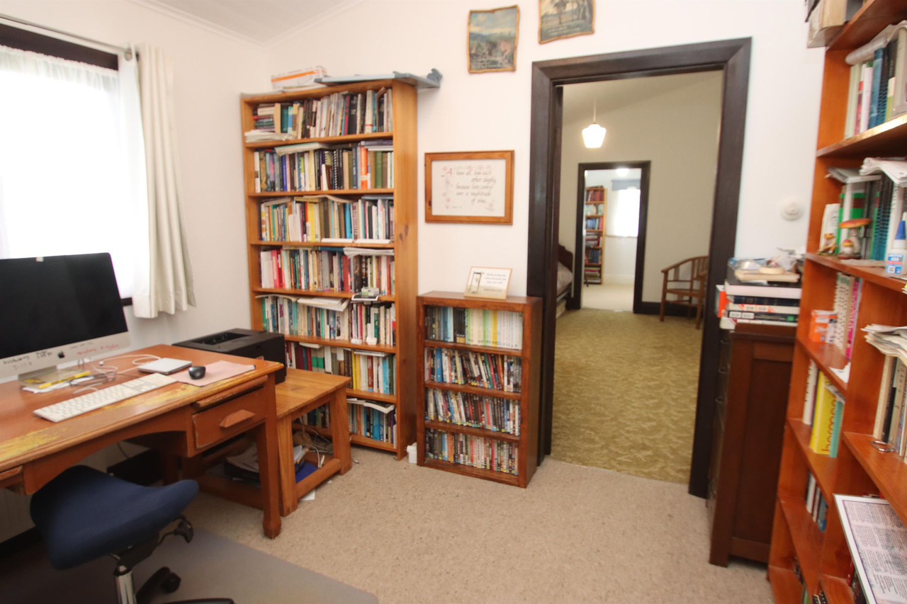 4-bedroom house at 97 Cowper Street, Tenterfield, NSW 2372, Tenterfield, New South Wales