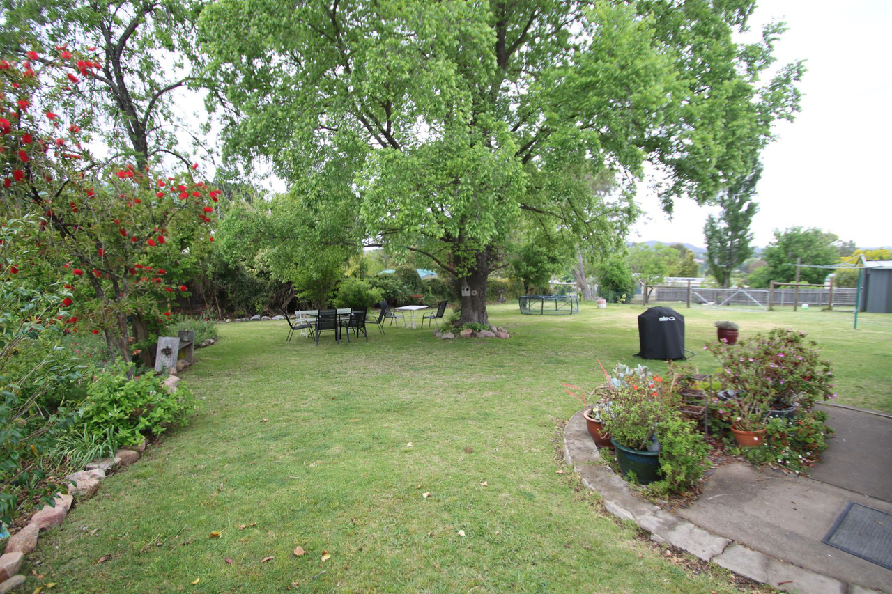 4-bedroom house at 97 Cowper Street, Tenterfield, NSW 2372, Tenterfield, New South Wales