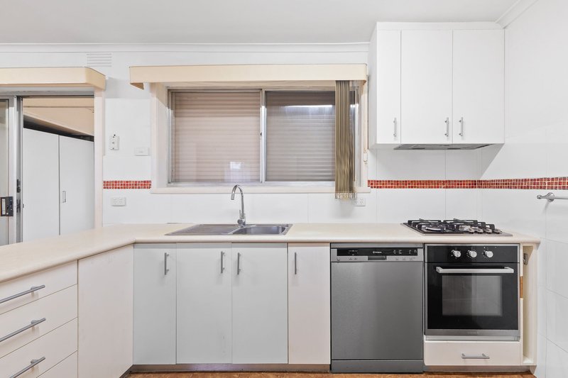 Photo - 97 Darebin Drive, Thomastown VIC 3074 - Image 4