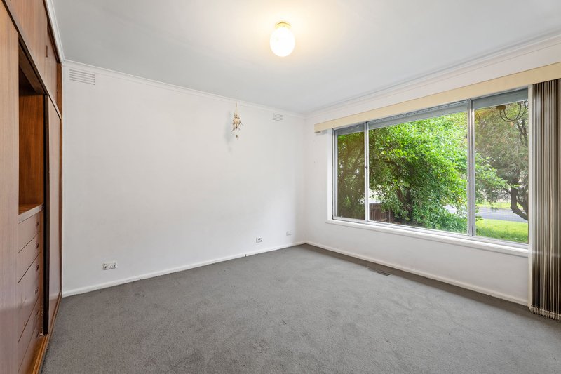 Photo - 97 Darebin Drive, Thomastown VIC 3074 - Image 5