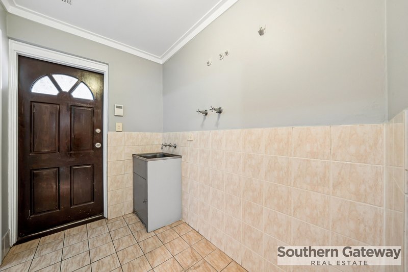 Photo - 97 Dorothy Street, Gosnells WA 6110 - Image 17