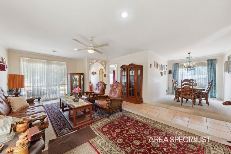 Photo - 97 Ebony Drive, Pakenham VIC 3810 - Image 2