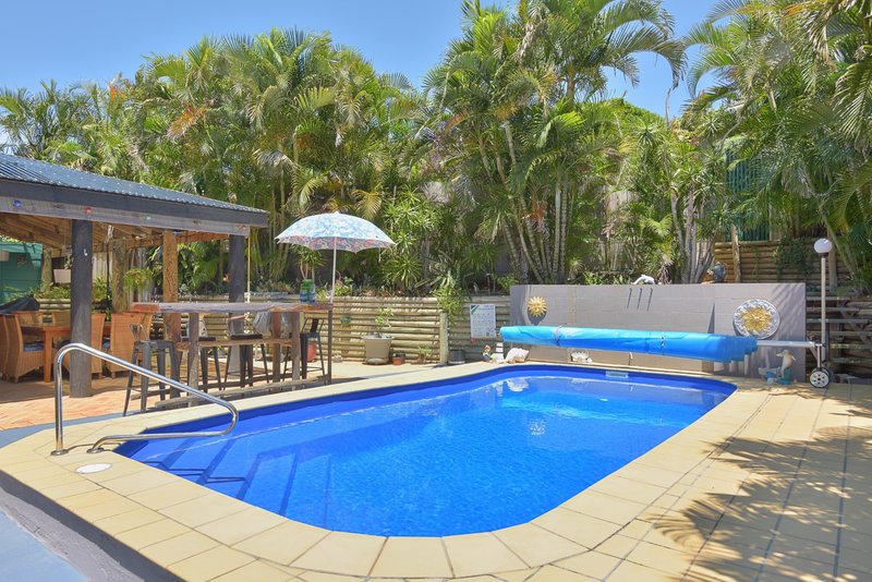 Photo - 97 Elizabeth Street, South Gladstone QLD 4680 - Image 2