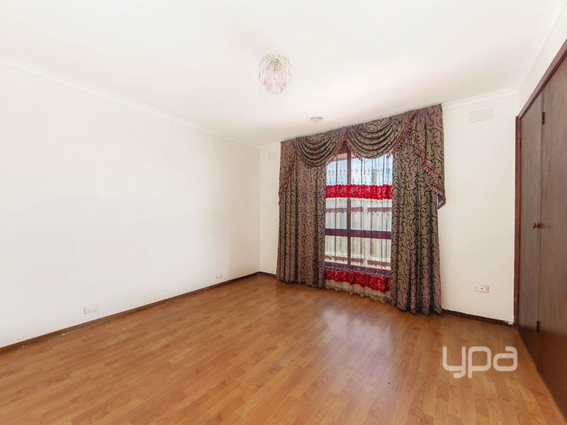 Photo - 97 Fairfax Circuit, Albanvale VIC 3021 - Image 5