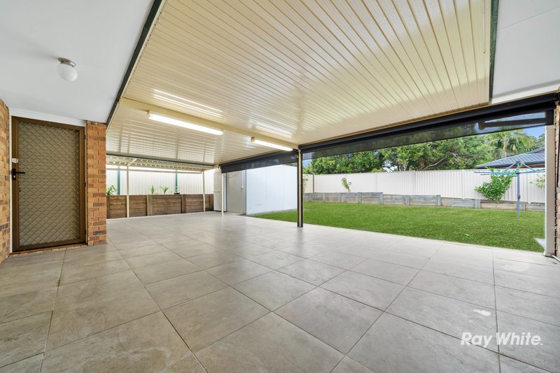 Photo - 97 Federation Drive, Hillcrest QLD 4118 - Image 12