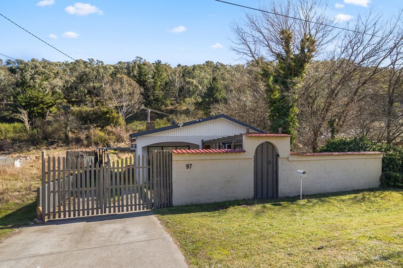 Photo - 97 Foxlow Street, Captains Flat NSW 2623 - Image 3