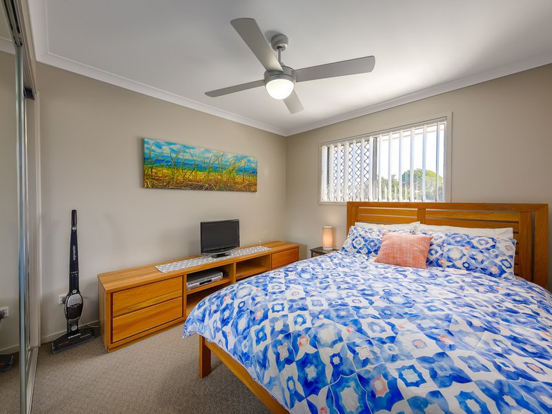 Photo - 97 Griffith Street, Everton Park QLD 4053 - Image 8