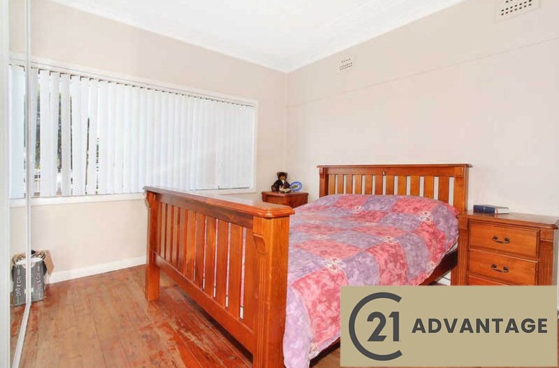 Photo - 97 Hawkesview Street, Merrylands NSW 2160 - Image 5