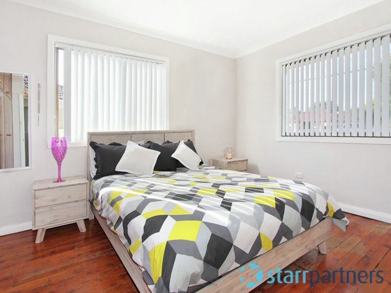 Photo - 97 Hawksview Street, Merrylands NSW 2160 - Image 4