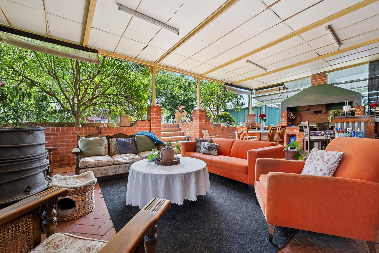 9-bedroom house at 97-99 KIEWA STREET, Manildra NSW 2865, Cabonne, New South Wales