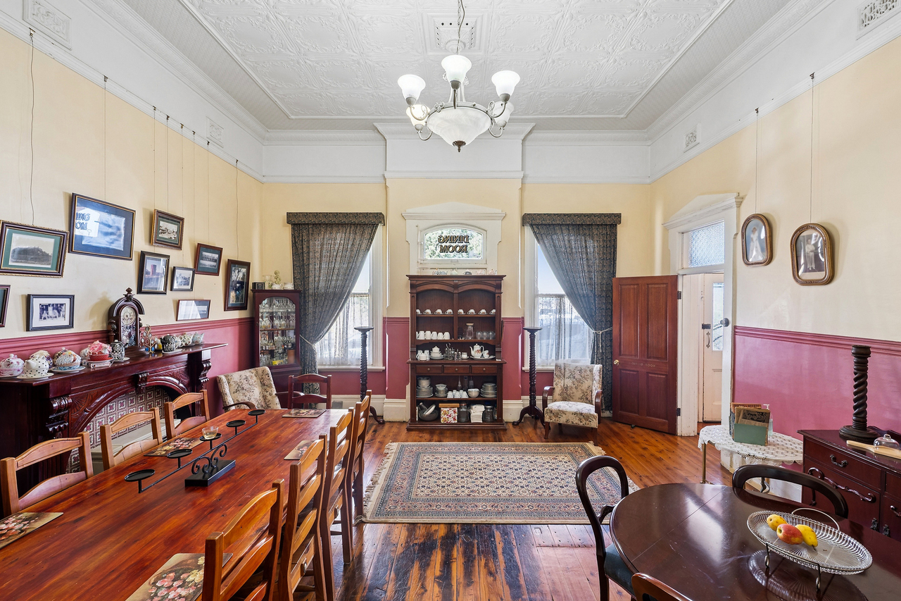 9-bedroom house at 97-99 KIEWA STREET, Manildra NSW 2865, Cabonne, New South Wales