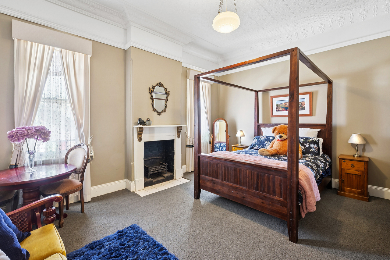 9-bedroom house at 97-99 KIEWA STREET, Manildra NSW 2865, Cabonne, New South Wales