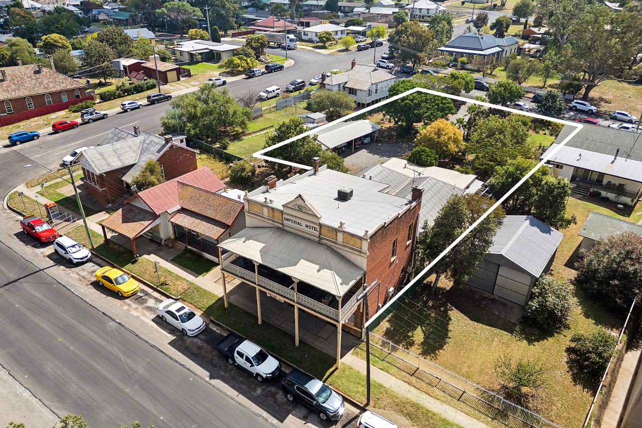 9-bedroom house at 97-99 KIEWA STREET, Manildra NSW 2865, Cabonne, New South Wales