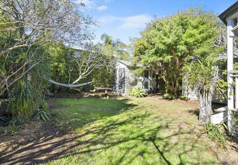 Photo - 97 Lagoon Street, Narrabeen NSW 2101 - Image 13