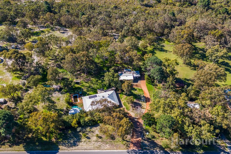 Photo - 97 Lee-Steere Drive, Mariginiup WA 6078 - Image 28