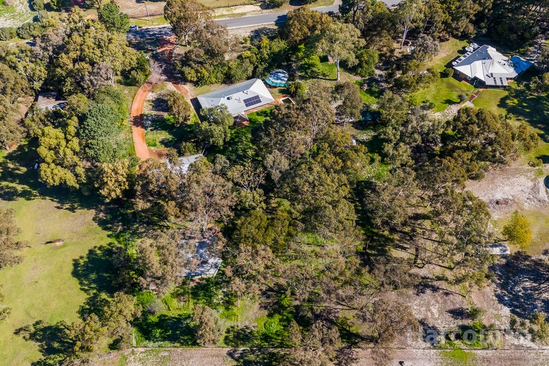 Photo - 97 Lee-Steere Drive, Mariginiup WA 6078 - Image 32