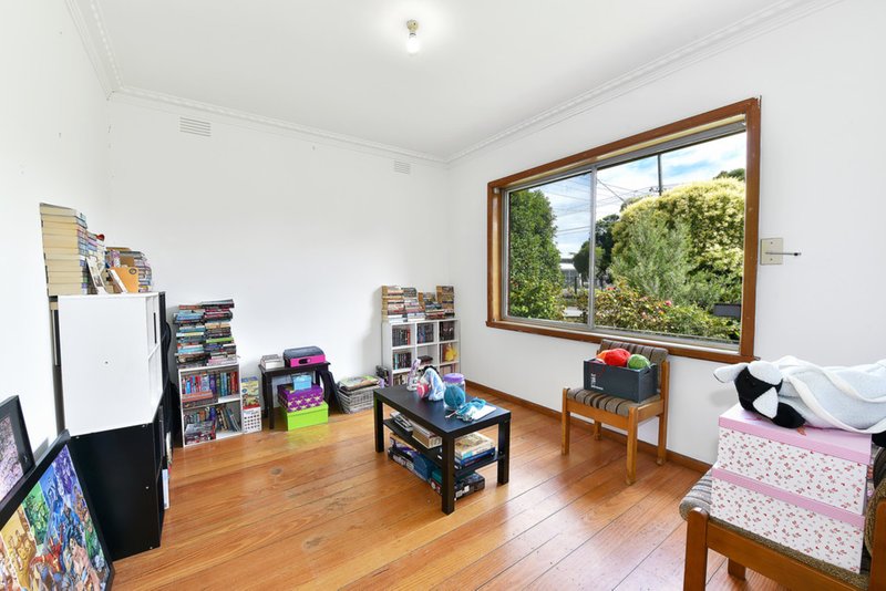 Photo - 97 Main Street, Thomastown VIC 3074 - Image 8