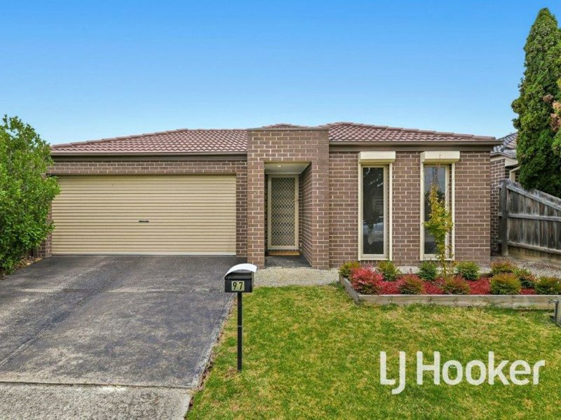 Photo - 97 Melissa Way, Pakenham VIC 3810 - Image 1