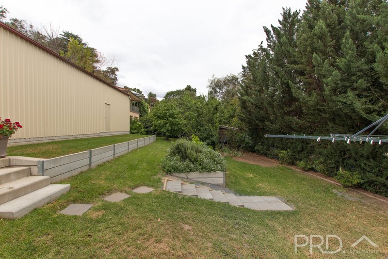 Photo - 97 Merivale Street, Tumut NSW 2720 - Image 18