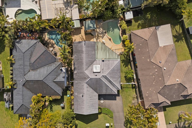 Photo - 97 Monterey Keys Drive, Helensvale QLD 4212 - Image 3
